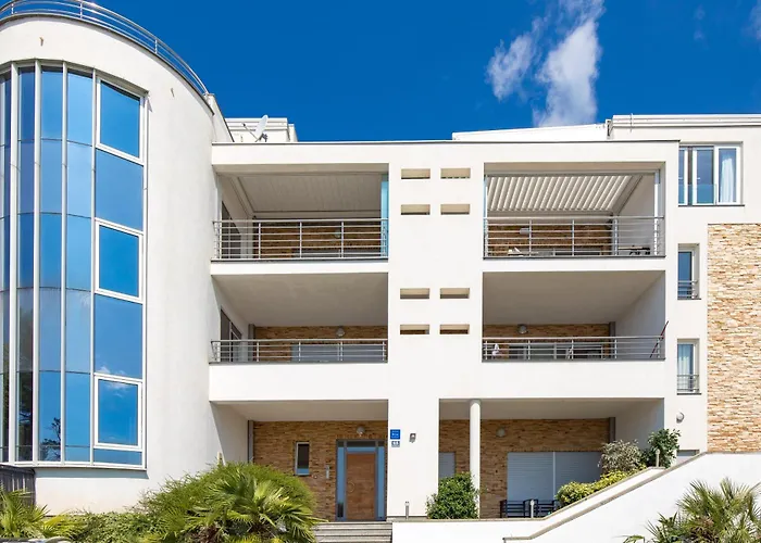 Bellevue Adria Residence